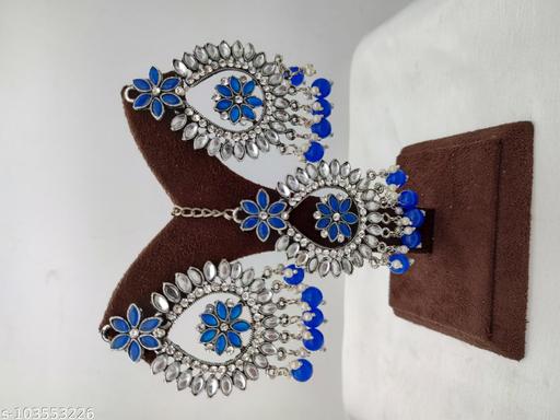 OXODISE-EARRINGS-AND-MAANG-TIKKA-SET