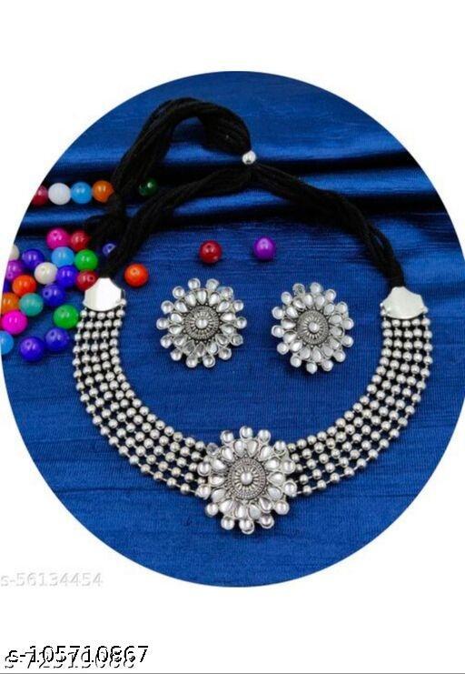 MADDY-SPACE-NEW-NECKLESS-WITH-EARRING