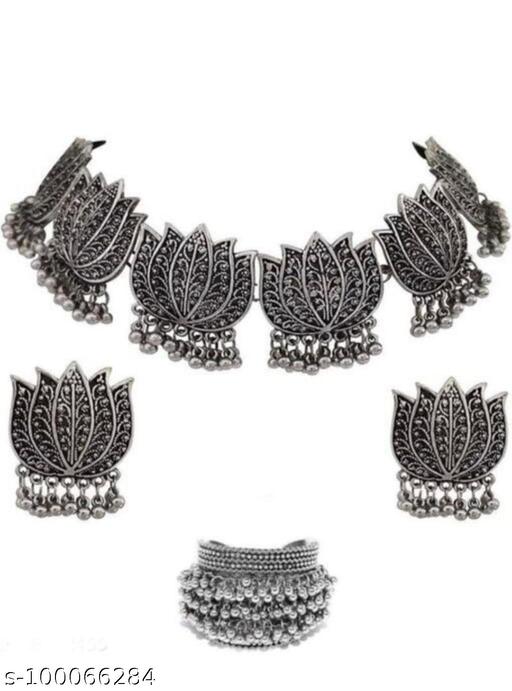 JewMe@Rrose-Necklace-With-Ghungroo-Kada-Jewellery-Set
