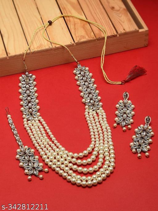 Opulent-Kundan-Long-Haar-Necklace-With-Earrings-And-Maangtika-In-White-For-Women/Girls:-Royal-Elegance