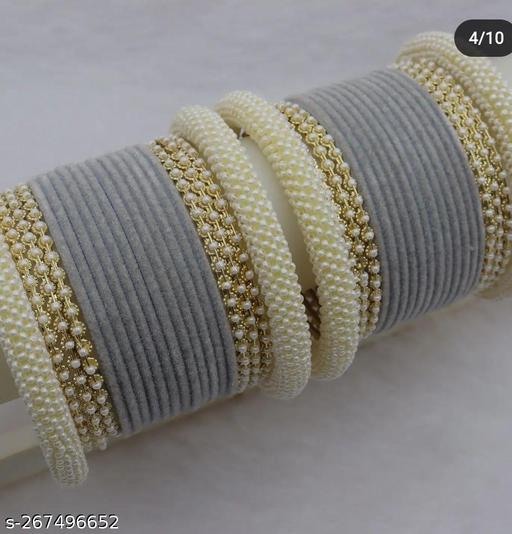 Trending 2023 Velvet bangles Set