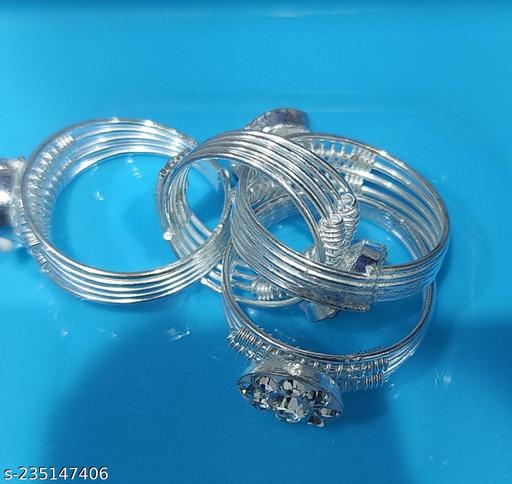 inaaya fashion Women Toe Rings (ANKLETS & TOE RING ) Set of 4 Pcs.