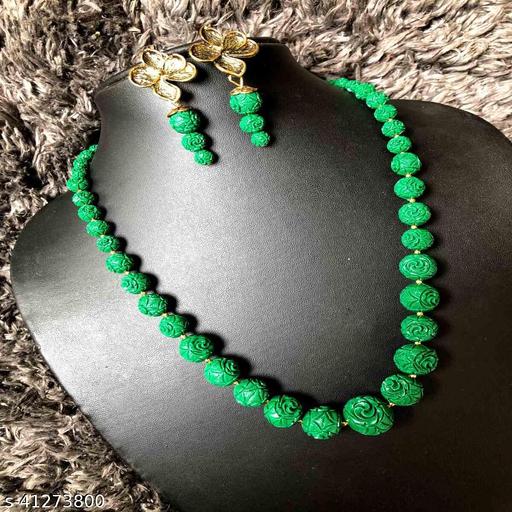 Green-resin-rose-carved-beads-necklace-set