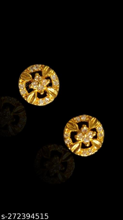 Simple and Attractive Gold Earring