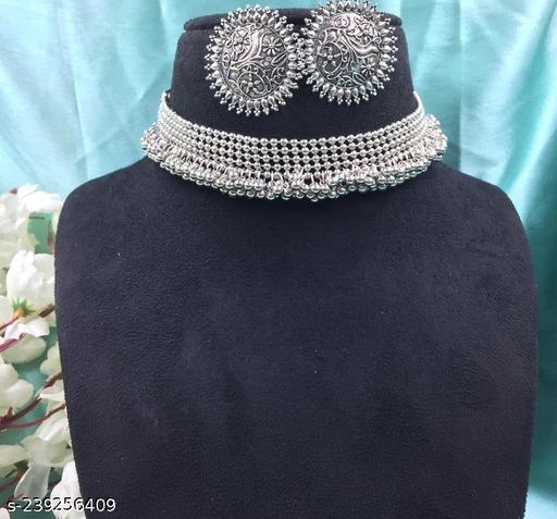 Simple-Fine-Ghungroo-Choker-Necklace-Set