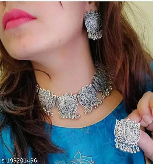 Lotus-design-necklace-set