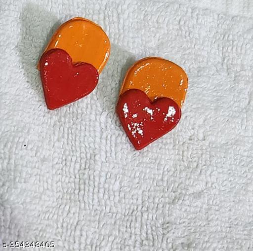 Red heart stud earings