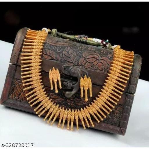 South-Indian-Style-Indian-Bollywood-Necklace-Jewelllery-Set