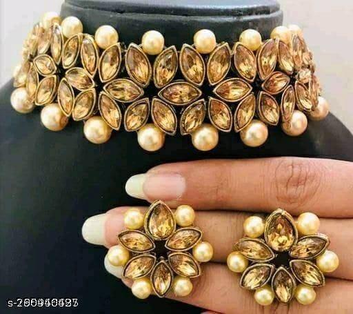 praj-gold-s-necklace