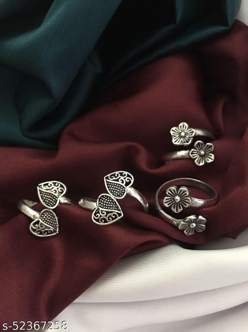 Classy Alloy Metal Oxidised Silver Plated Toe Rings For Women And Girls