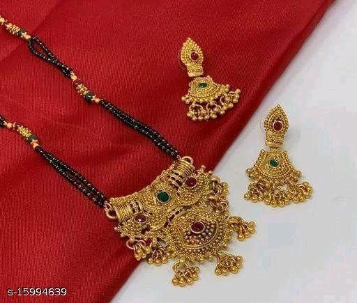 Laksh-Mangalsutra-With-Pair-pf-earrings