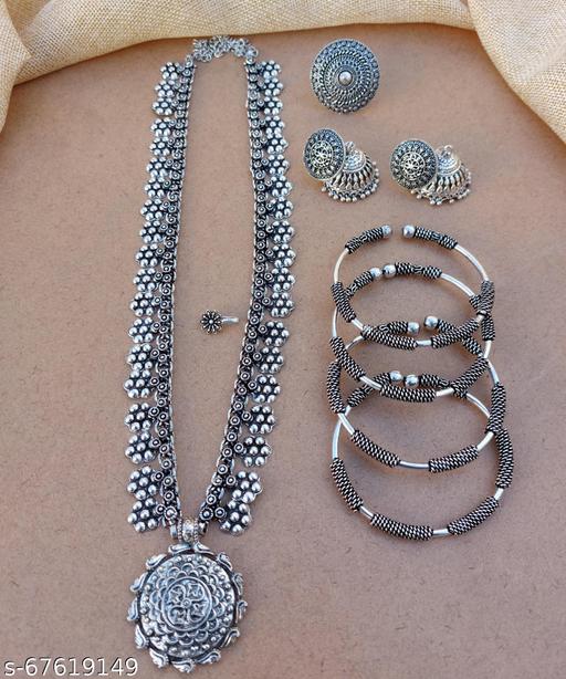 OXIDISE-COMBO-SET/-GERMAN-SILVER-FLOWER-DESIGN-CHAIN-PENDANT-NECKLACE-COMBO-SET-/-JEWELLERY-COMBO-SET/-OXIDISE-JEWELLERY-SET