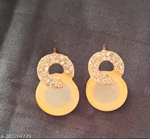 Party wear studs, Elegant high quality studs, Stone earrings, Yellow love, Stud, Smart pair of earrings, Western stud, yellow stone, Best earrings for traditional and western wear, Quality with reasonable priced earrings.