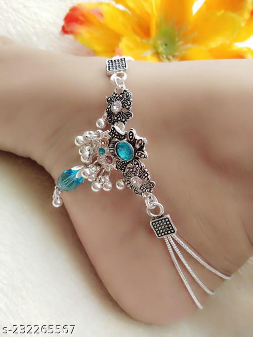 Stylewell Provides You A Beautifull Ankelet For Girls And Women.