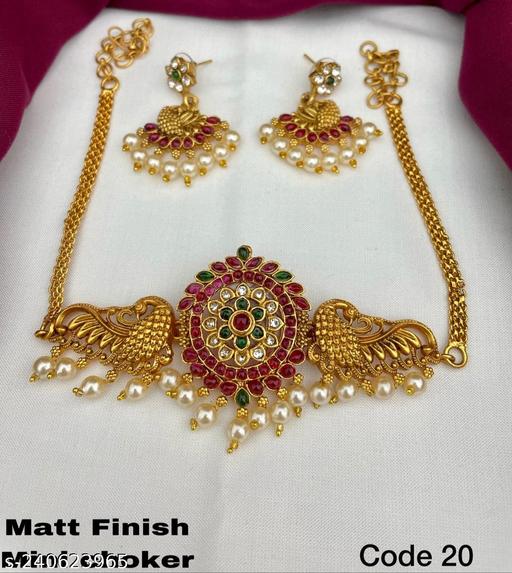 Matt-Gold-Chocker-and-Earring-Set