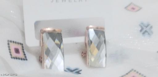 Stylish earrings
