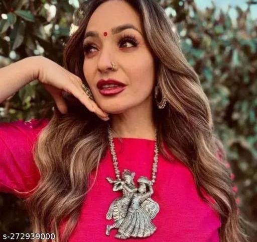 Stylish-SET-With-Earrings